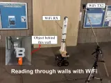 Parte del montaje del experimento con el Wifi detectando una palabra situada en el otro lado de la pared.