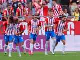 Los jugadores del Girona celebran un gol en Montilivi.
