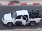 Así recorren los milicianos armados de Hamás las calles del sur de Israel