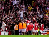 Los jugadores del Arsenal celebran el gol de la victoria ante el Manchester City.
