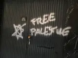 Refuerzan la vigilancia policial en sinagogas y edificios israel&iacute;es en Madrid tras la aparici&oacute;n de pintada antisemita LA PLATAFORMA CONTRA EL ANTISEMITISMO 09/10/2023