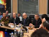 Benjamin Netanyahu, con su gabinete.