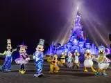 Mickey Mouse y sus amigos en el 30 aniversario de Disneyland Paris.