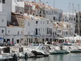 El precio de la vivienda crece casi un 9% en Baleares y en Canarias y roza el máximo