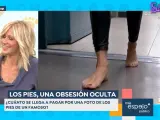 Susanna Griso camina descalza en 'Espejo Público'.