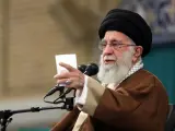 El l&iacute;der supremo de Ir&aacute;n, ayatol&aacute; Al&iacute; Jamenei, exige a Israel que detenga sus ataques en Gaza.