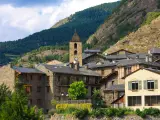 Ordino es una de las siete parroquias que conforman el Principado de Andorra. Lo más destacado es su oferta de actividades en la naturaleza, como el esquí o el senderismo.