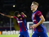 Lamine Yamal y Fermín celebran el segundo gol del Barça.
