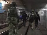 El GEO de la Policía Nacional, junto a otros 12 países, realiza un simulacro de incidente crítico en el Metro de Madrid.