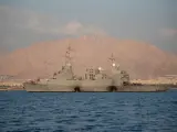 Un buque antimisiles israelí desplegado en el Mar Rojo, en una imagen publicada por el Ejército de Israel.