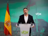 MADRID, 06/11/2023.- El líder de VOX, Santiago Abascal, durante la rueda de prensa ofrecida tras la reunión del Comite de Acción Política, este lunes en Madrid. EFE/ Zipi ESPAÑA PARTIDOS VOX