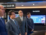 El embajador de la República de Corea, Bahk Sahnghoon, en la jornada de apoyo a la candidatura de Busan como sede de la Expo Universal 2030, en la Samsung Store.