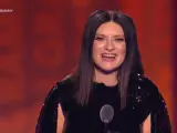Laura Pausini recibe el Latin Grammy a Persona del Año.