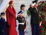 Monaco (Monaco), 19/11/2023.- (From L) Princess Gabriella, Princess Charlene of Monaco, Prince Jacques of Monaco, Princess Stephanie of Monaco and Prince Albert II of Monaco stand to attention during a ceremony marking the National Day in Monaco, in the Prince's Palace of Monaco, 19 November 2023. EFE/EPA/VALERY HACHE / POOL MAXPPP OUT MONACO NATIONAL DAY