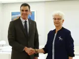 Sánchez, durante su encuentro en octubre con la embajadora de Israel, Rodica Radian-Gordon