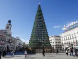 fotografo: Jorge Paris Hernandez [[[PREVISIONES 20M]]] tema: Navidad. Madrid. Puerta del Sol. Plaza de España.