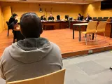 El acusado durante el juicio en la Audiencia de Girona.