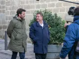 Gonzo y el presidente de Castilla-La Mancha, Emiliano García-Page, en la grabación del programa 'Salvados' de La Sexta.