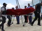 Una turista estadounidense fue atacada por un tiburón mientras practicaba surf, en Las Bahamas.