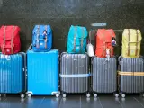 No es lo mismo ir un fin de semana que varias semanas, ni tampoco ir a unos destinos u otros. Decide qué equipaje se adapta mejor a tus necesidades (mochila, maleta) antes de empezar a reunir todo aquello que llevarás.