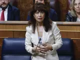 La ministra de Igualdad, Ana Redondo, interviene en la sesión de control al Ejecutivo este miércoles