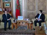 El ministro de Exteriores, José Manuel Albares, junto a su homólogo marroquí, Nasser Bourita, en Rabat este jueves.