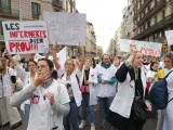 Una imagen de la manifestación de sanitarios de este martes en Barcelona.