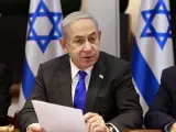 El primer ministro israelí, Benjamin Netanyahu, preside una reunión del Consejo de Ministros en la Kirya, sede del Ministerio de Defensa israelí, en Tel Aviv.