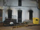 Imagen de la fachada de la casa afectada por el incendio en Zalamea de la Serena (Badajoz).
