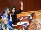 La presidenta Isabel Díaz Ayuso y los consejeros Miguel Ángel García y Rocío Albert, este viernes en la Asamblea.