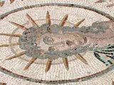Mosaico que representa las siete estrellas del sistema solar conocidas en aquella época por los romanos.