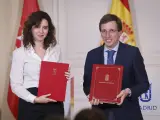 La presidenta de la Comunidad de Madrid, Isabel Díaz Ayuso, y el alcalde de Madrid, José Luis Martínez-Almeida. Foto: D.Sinova