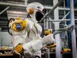 El robot humanoide Valkyrie se está probando en la Tierra, pero la intención de la NASA es usarlo en el espacio.