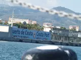 El Puerto de Ceuta, donde ha sido interceptado el varón de nacionalidad marroquí que quería 'devolver' a su esposa a Maruecos y regresar solo con su bebé a Francia.