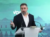 El líder de VOX, Santiago Abascal, durante una rueda de prensa tras la reunión del Comité de Acción Política de Vox.