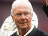 La leyenda del fútbol alemán Franz Beckenbauer ha fallecido a los 78 años, según ha informado la familia del exjugador.