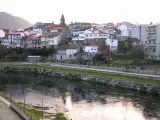 Ribadavia, la localidad gallega reconocida por sus aguas termales y vino Ribeiro.