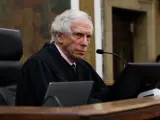 El juez Arthur Engoron durante los alegatos finales del juicio por fraude civil contra la Organización Trump en el Tribunal Supremo del Estado de Nueva York.
