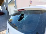 Imagen del coche que provocó un atropello mortal en el exterior de un restaurante de Torrejón de Ardoz que celebraba una boda gitana.