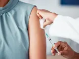 La campaña de vacunación frente a la gripe y la covid comenzó en Granada el pasado 9 de octubre