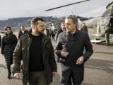 Zelenski aterriza en Davos para abordar su plan de paz y participar en un foro marcado por Oriente Próximo y la IA