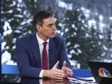 El presidente del Gobierno, Pedro Sánchez, es entrevistado en el marco del Foro Económico Mundial de Davos.