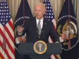 Biden, durante el discurso en el que se equivoca al pensar que Becerra estaba en la sala.