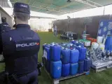 Policías desmantelan un laboratorio de éxtasis en Valencia.