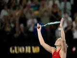 Aryna Sabalenka celebra la victoria en la final del Open de Australia.