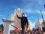El alcalde de Madrid, José Luis Martínez-Almeida, durante el acto "Una España fuerte" convocada por el PP.