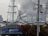 Incendio en la central térmica de Taketoyo.