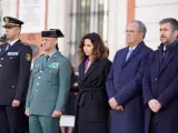 La presidenta de la Comunidad de Madrid, Isabel Díaz Ayuso, durante el minuto de silencio en Sol por la Sol por la muerte de los agentes en Barbate