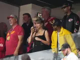 Taylor Swift durante la Super Bowl entre Kansas City Chiefs y los San Francisco 49ers.