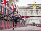 Kelvin Kiptum en la maratón de Londres en 2023.